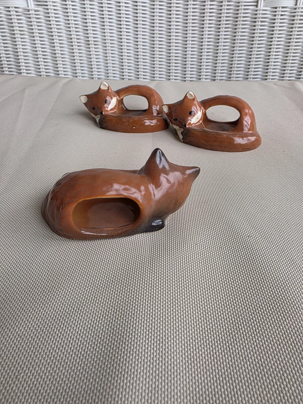 Vtg Foxfield Ceramic Napkin Rings Signed Woodland Fox Set Of 4 Tablescape Collec
